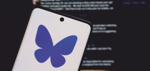 Read more about the article Bluesky Unveils ‘Attie’ AI App to Help Users Build Custom Feeds and Algorithms