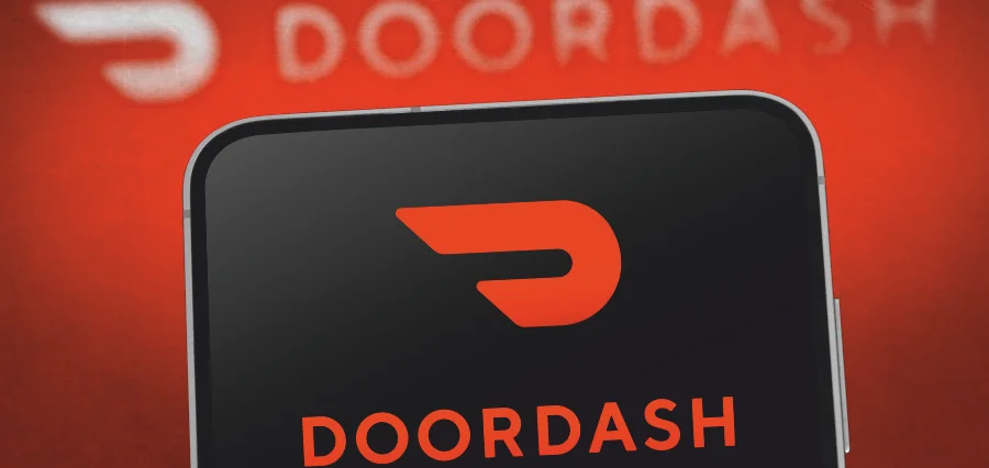 You are currently viewing DoorDash Rolls Out Driver Fuel Relief Program to Boost Earnings Amid Rising Gas Prices