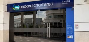 Read more about the article Standard Chartered Appoints Manus Costello as Permanent CFO
