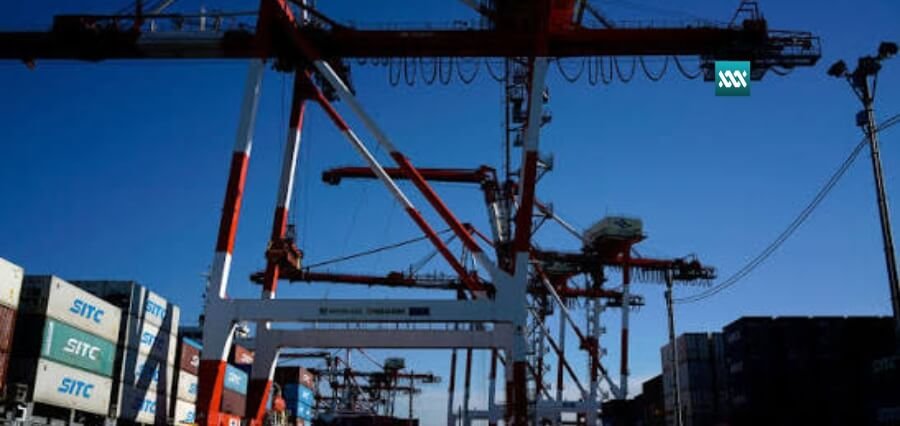 Japan Business Sentiment Improves for Fifth Straight Quarter